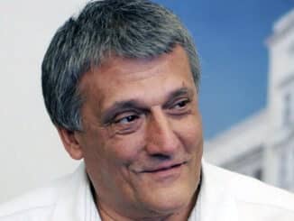 Петър диков