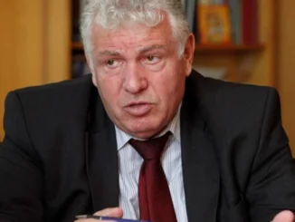 Стоян Братоев